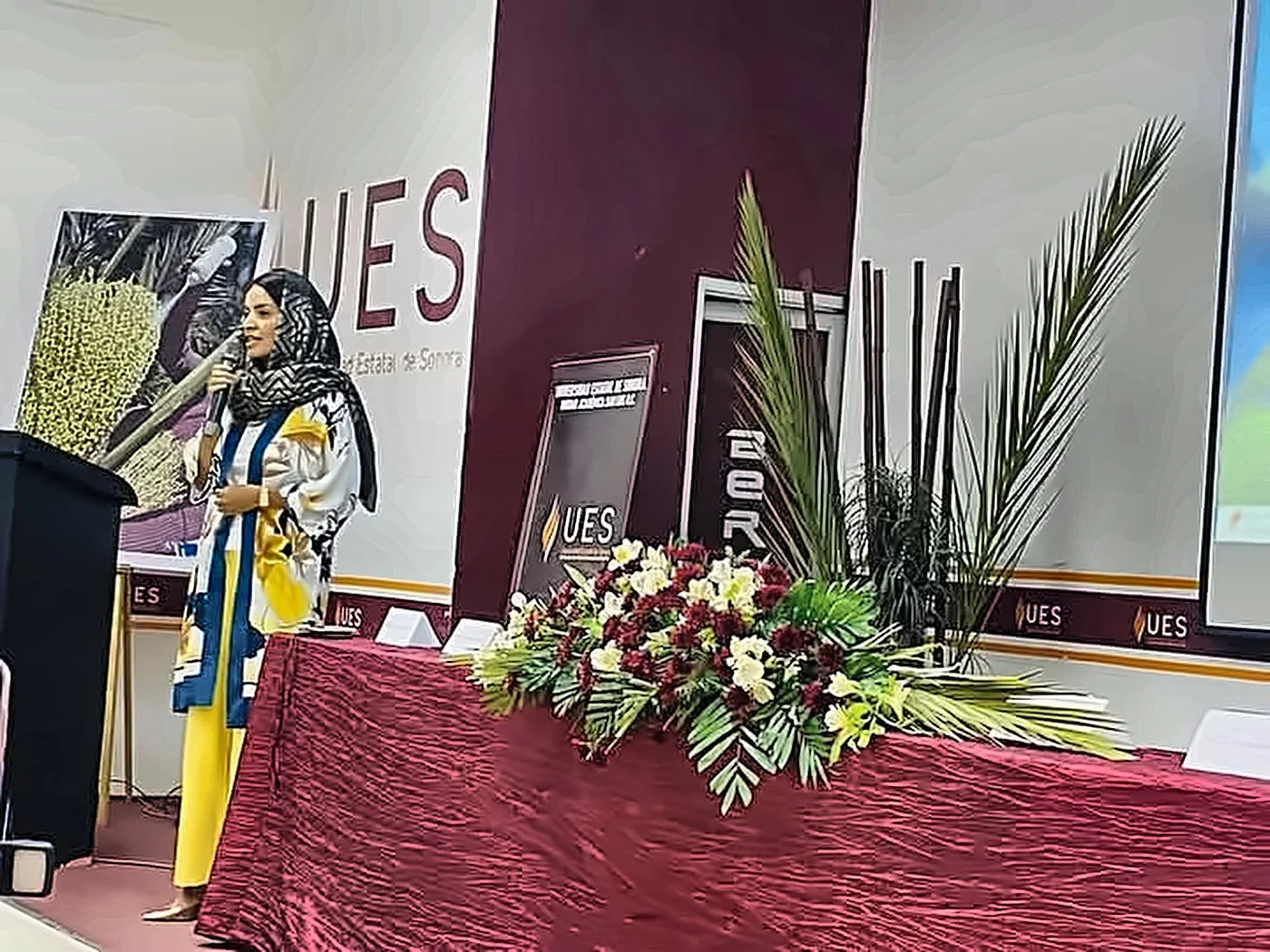Ingeniera Imene Khelifi, directora de MEHA, durante su participación en la capacitación internacional de dátiles en la Universidad Estatal de Sonora