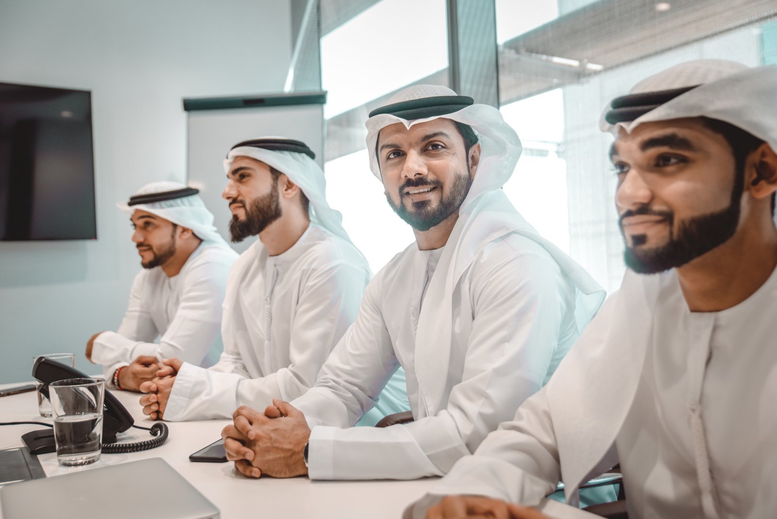 Grupo de empleados tomando capacitación Halal con MEHA